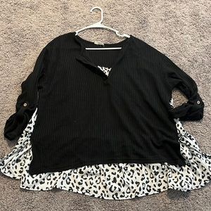 Cute office blouse!
